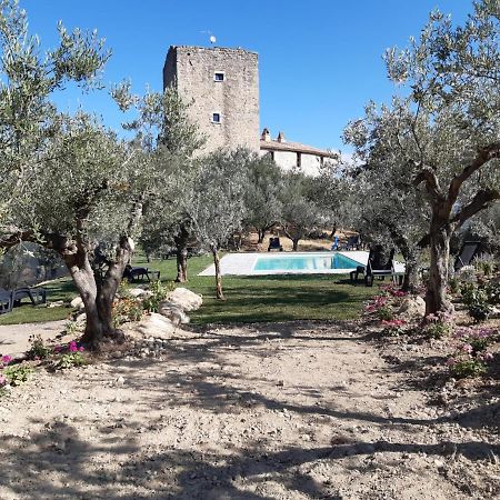 Castello Di Cisterna Gaglietole Exterior foto